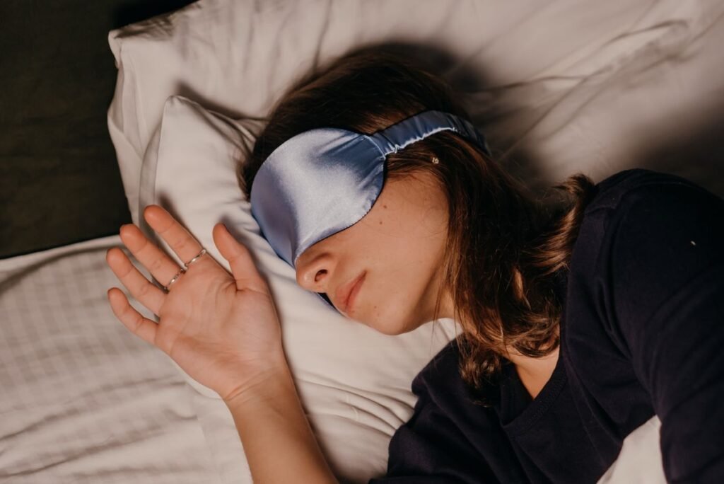 Silk Sleep Mask & Recovery Kit