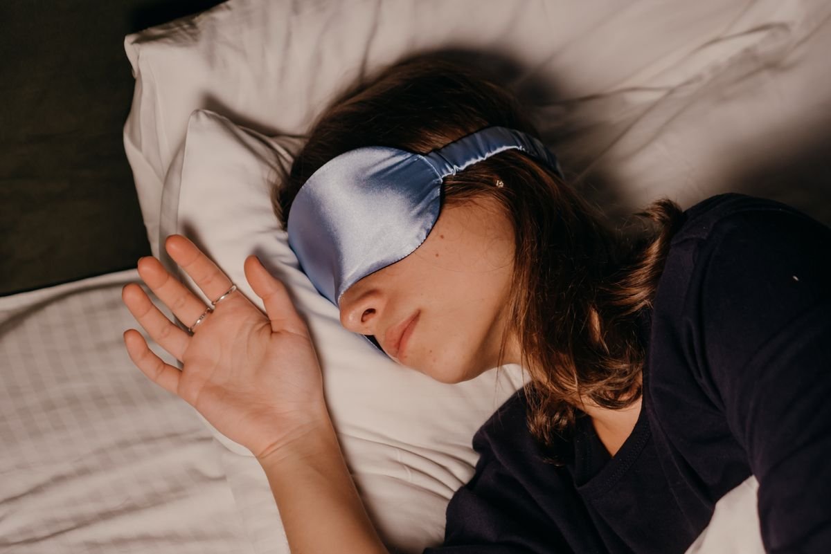 Silk Sleep Mask & Recovery Kit