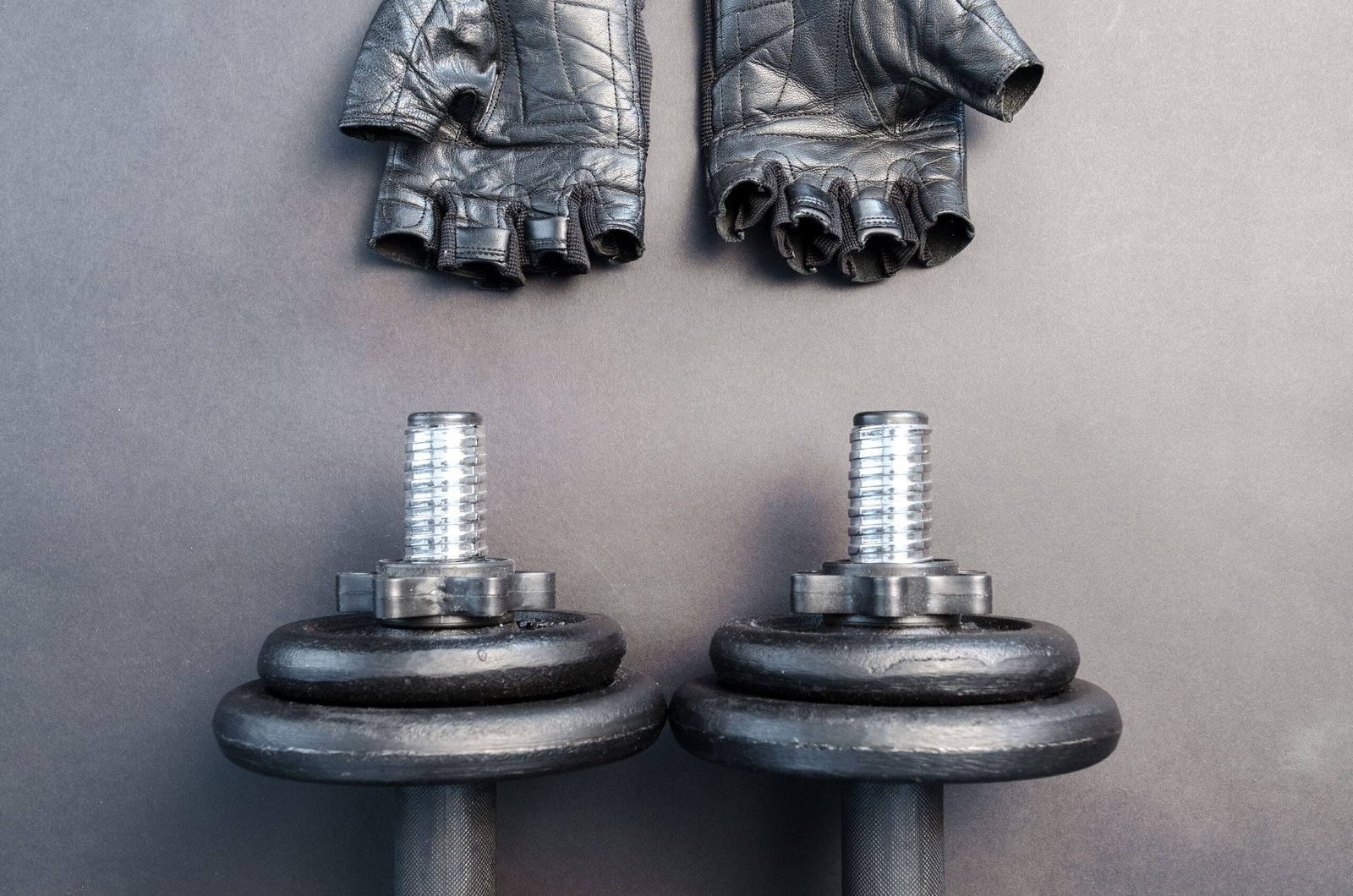 Weightlifting Grip Gloves